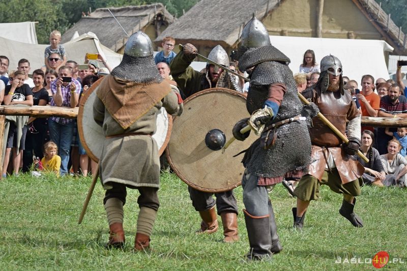 IX Karpacki Festiwal Archeologiczny "Dwa Oblicza" 2019 (niedziela)