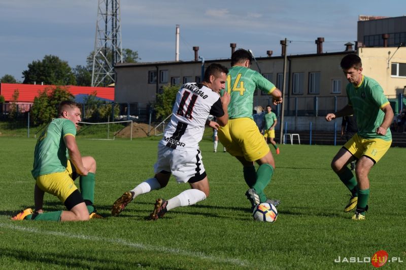 LKS Czeluśnica vs JKS Czarni 1910 Jasło (0:1)