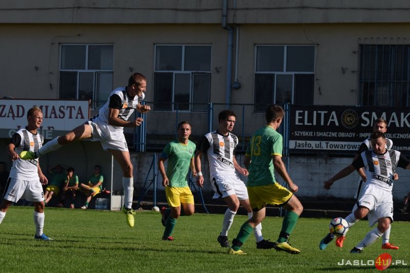 LKS Czeluśnica vs JKS Czarni 1910 Jasło (0:1)