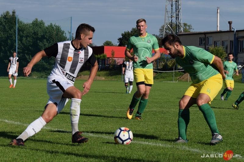 LKS Czeluśnica vs JKS Czarni 1910 Jasło (0:1)