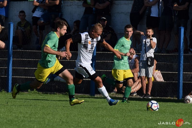 LKS Czeluśnica vs JKS Czarni 1910 Jasło (0:1)