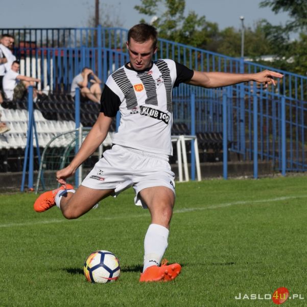 LKS Czeluśnica vs JKS Czarni 1910 Jasło (0:1)
