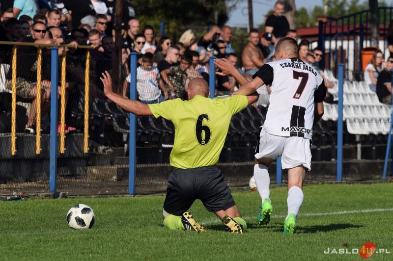 JKS Czarni 1910 Jasło vs LKS Skołyszyn (2:0)