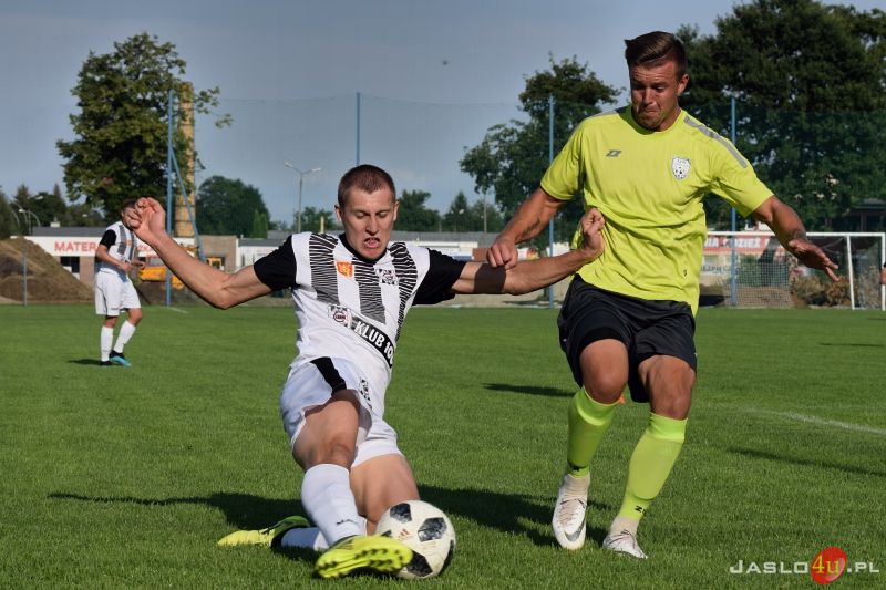 JKS Czarni 1910 Jasło vs LKS Skołyszyn (2:0)
