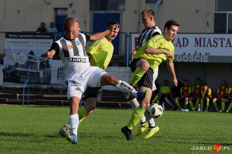 JKS Czarni 1910 Jasło vs LKS Skołyszyn (2:0)