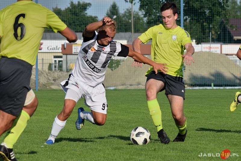 JKS Czarni 1910 Jasło vs LKS Skołyszyn (2:0)