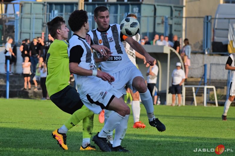 JKS Czarni 1910 Jasło vs LKS Skołyszyn (2:0)