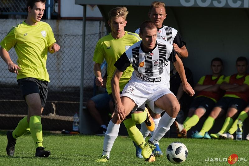 JKS Czarni 1910 Jasło vs LKS Skołyszyn (2:0)