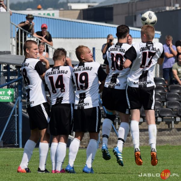 JKS Czarni 1910 Jasło vs OKS Markiewicza Krosno (3:0)