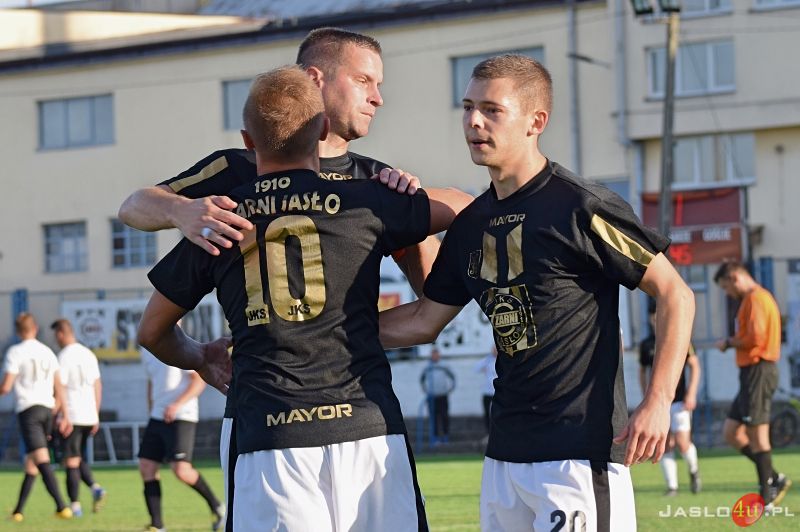 JKS Czarni 1910 Jasło vs GKS Zamczysko Odrzykoń (2:1)