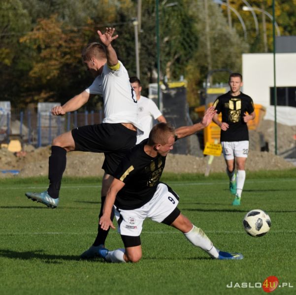 JKS Czarni 1910 Jasło vs GKS Zamczysko Odrzykoń (2:1)