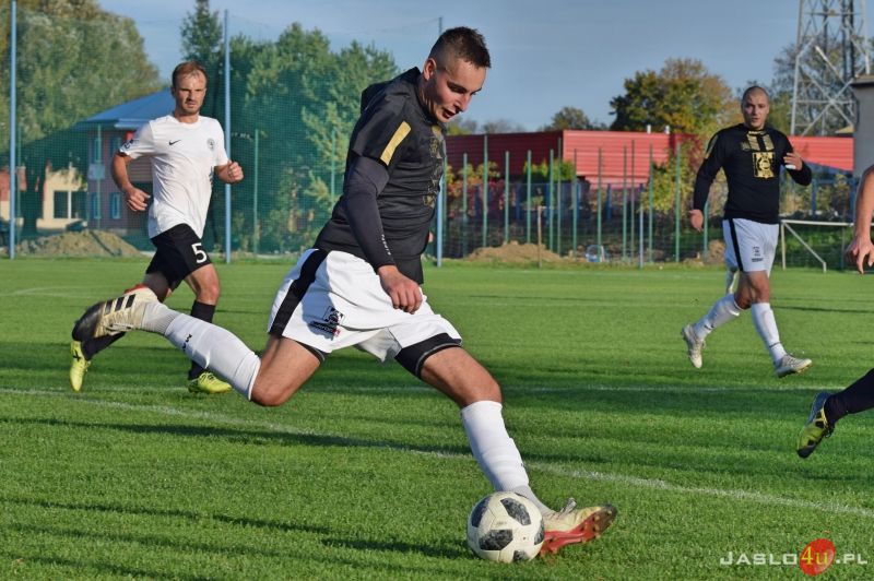 JKS Czarni 1910 Jasło vs GKS Zamczysko Odrzykoń (2:1)