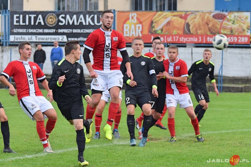 Mecz III rundy Okręgowego Pucharu Polski - JKS Czarni 1910 Jasło vs Zamczysko Odrzykoń