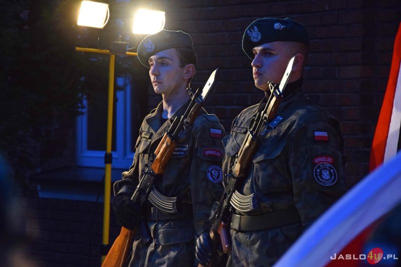 Odsłonięcie pomnika Żołnierzy Wyklętych w Jaśle