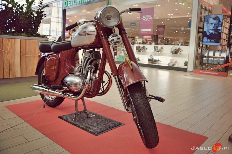 Wystawa zabytkowych motocykli w galerii VIVO! Krosno