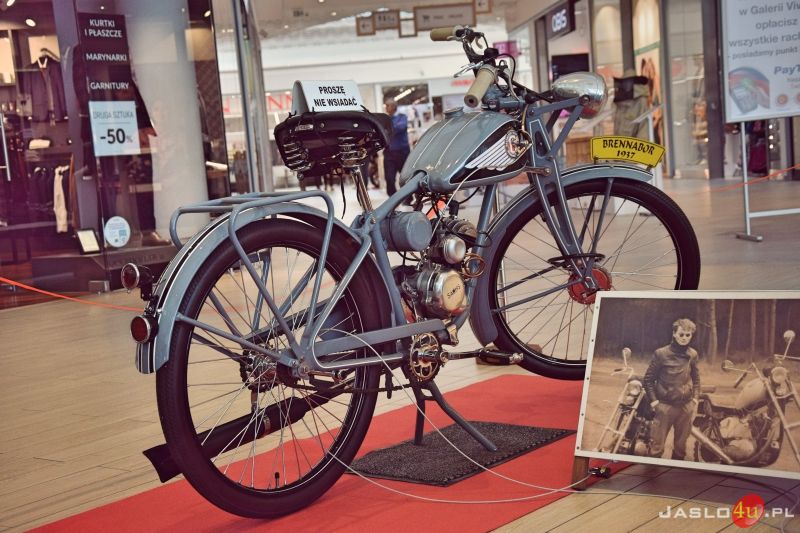 Wystawa zabytkowych motocykli w galerii VIVO! Krosno