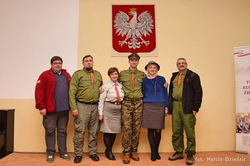 Akcja - Znicze na polskich grobach na ziemi lwowskiej (dzień 1)
