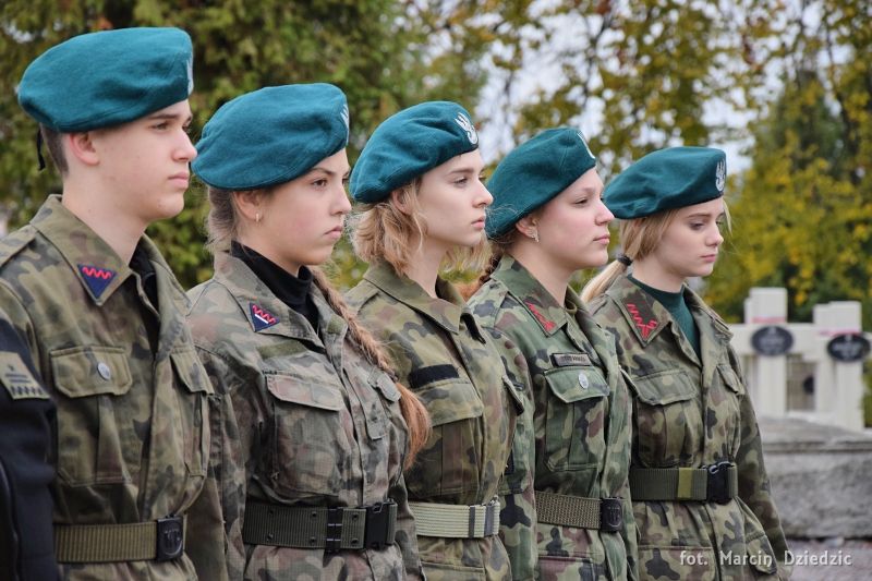 Akcja - Znicze na polskich grobach na ziemi lwowskiej (dzień 1)
