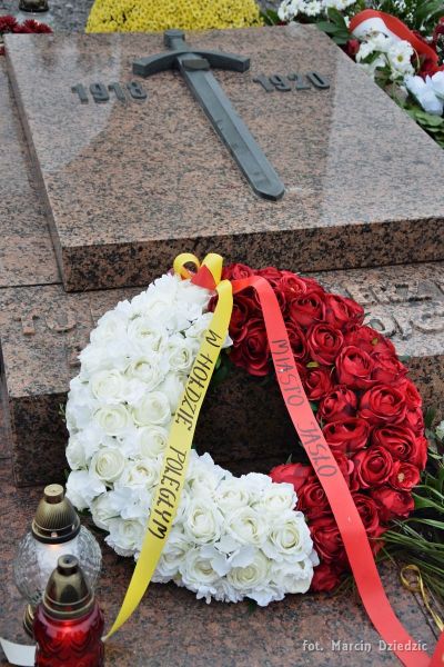 Akcja - Znicze na polskich grobach na ziemi lwowskiej (dzień 1)