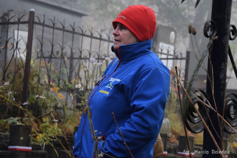 Akcja - Znicze na polskich grobach na ziemi lwowskiej (cmentarz Janowski i Wzgórza Wuleckie)