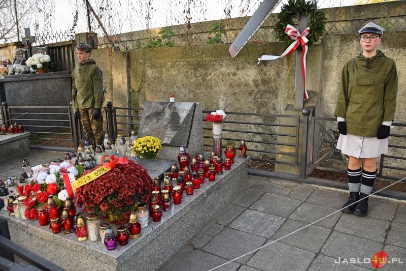 Dzień Wszystkich Świętych 2019 na jasielskich cmentarzach