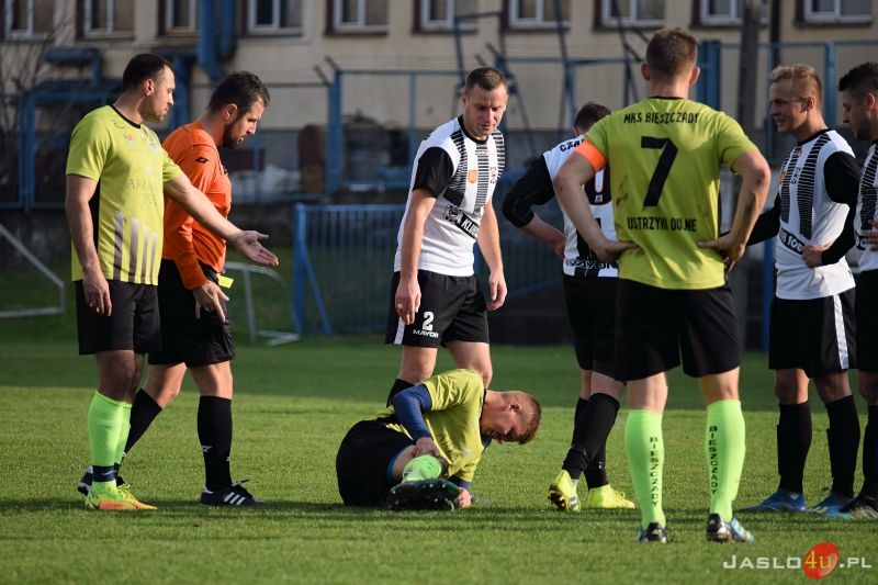 JKS Czarni 1910 Jasło vs MKS ARŁAMÓW Ustrzyki Dolne