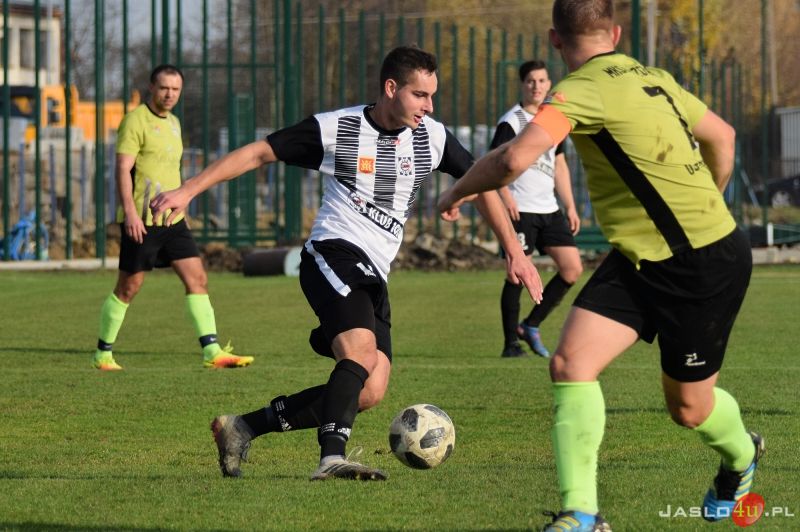 JKS Czarni 1910 Jasło vs MKS ARŁAMÓW Ustrzyki Dolne