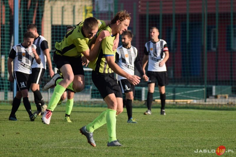 JKS Czarni 1910 Jasło vs MKS ARŁAMÓW Ustrzyki Dolne
