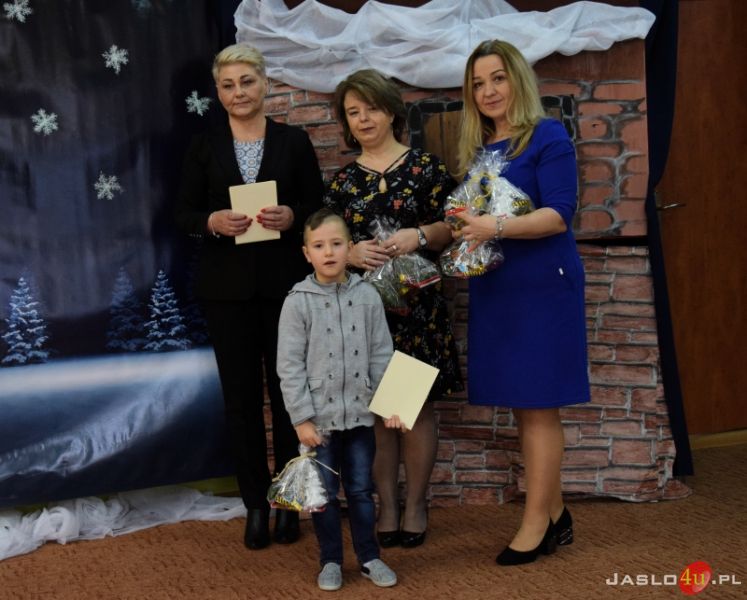 Konkurs na "Rodzinny stroik świąteczny"