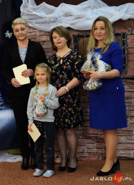 Konkurs na "Rodzinny stroik świąteczny"