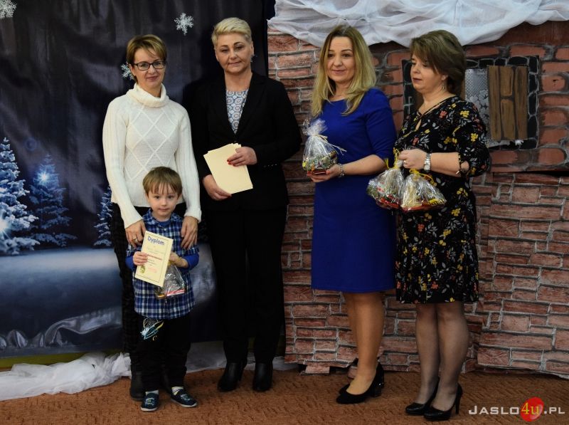 Konkurs na "Rodzinny stroik świąteczny"