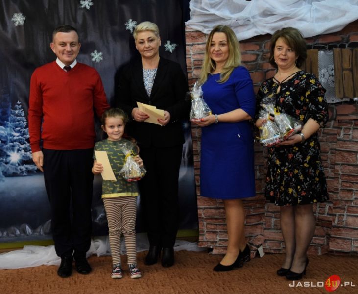 Konkurs na "Rodzinny stroik świąteczny"