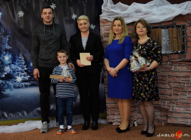 Konkurs na "Rodzinny stroik świąteczny"