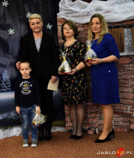 Konkurs na "Rodzinny stroik świąteczny"