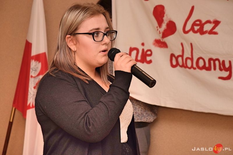 Powiatowe obchody 38. rocznicy wprowadzenia stanu wojennego w Zespole Szkół Budowlanych w Jaśle