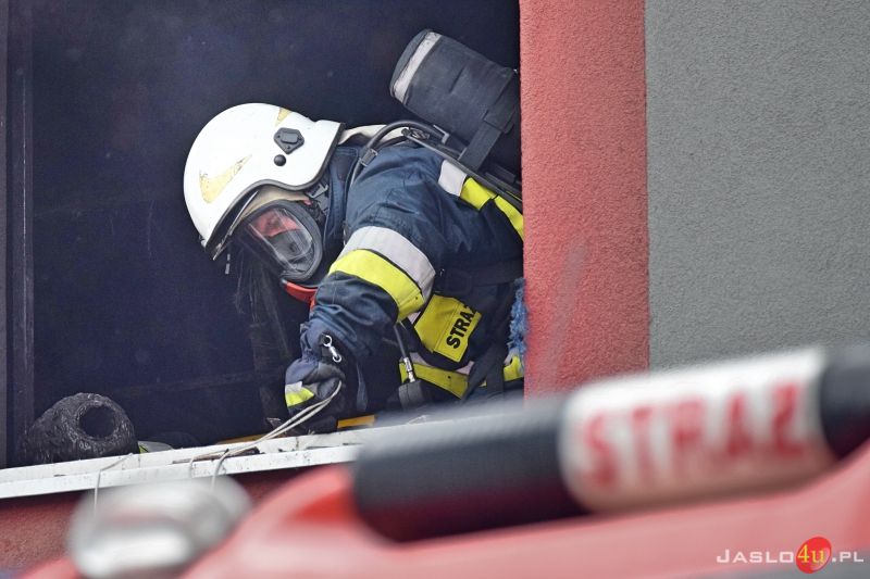 Pożar budynku biurowego przy ul. Niegłowickiej