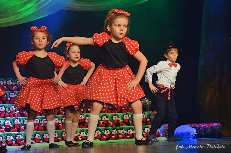 XV Przegląd Tańców Przedszkolaków "Zatańczyć z Tobą Chcę"
