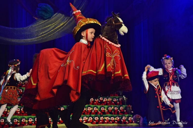 XV Przegląd Tańców Przedszkolaków "Zatańczyć z Tobą Chcę"