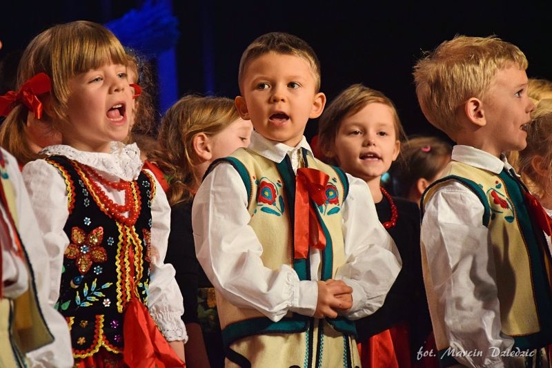 XV Przegląd Tańców Przedszkolaków "Zatańczyć z Tobą Chcę"