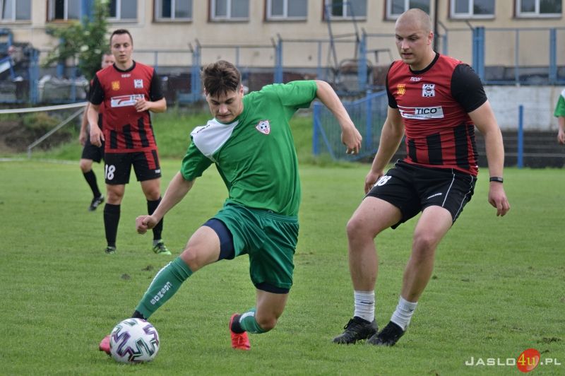Sparing JKS Czarni 1910 Jasło - Cosmos Nowotaniec