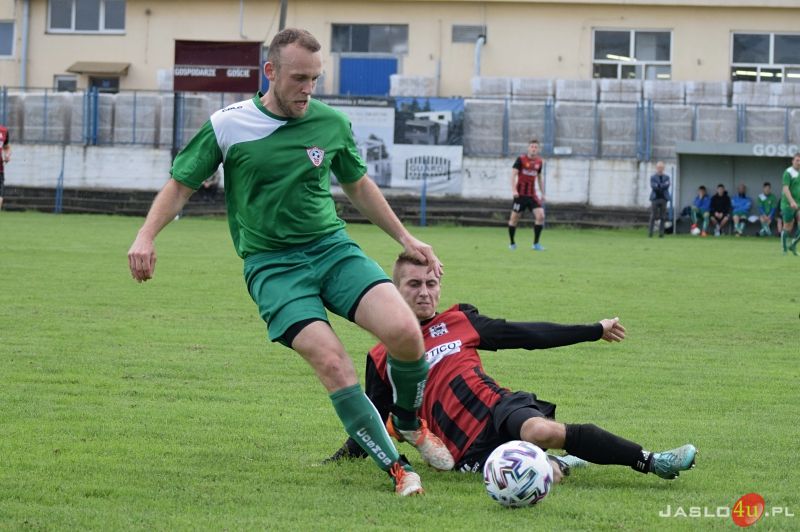 Sparing JKS Czarni 1910 Jasło - Cosmos Nowotaniec