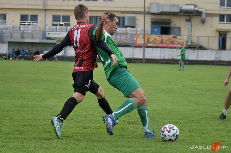 Sparing JKS Czarni 1910 Jasło - Cosmos Nowotaniec