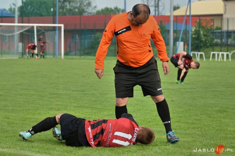Sparing JKS Czarni 1910 Jasło - Cosmos Nowotaniec