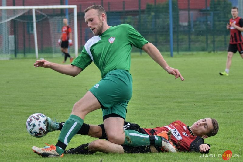 Sparing JKS Czarni 1910 Jasło - Cosmos Nowotaniec