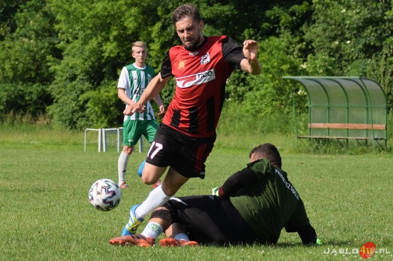 Sparing JKS Czarni 1910 Jasło - Przełęcz Dukla