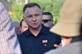 Wizyta prezydenta Andrzeja Dudy w dotkniętej skutkami nawałnic Trzcinicy