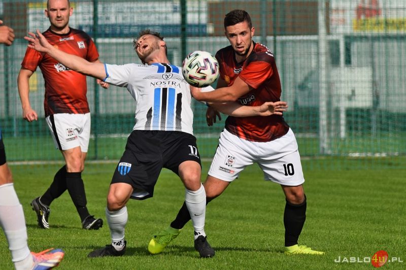 Mecz JKS Czarnin 1910 Jasło - JKS 1909 Jarosław (0:2)