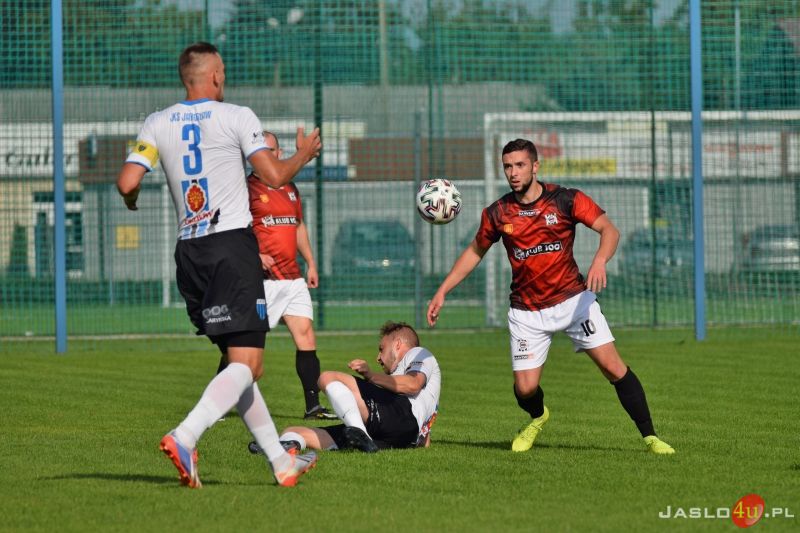Mecz JKS Czarnin 1910 Jasło - JKS 1909 Jarosław (0:2)
