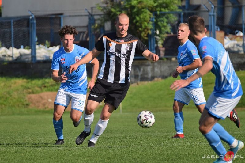 JKS Czarni 1910 Jasło - Lechia Sędziszów Małopolski (4:2)