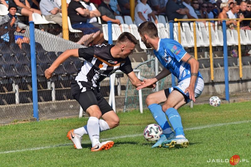 JKS Czarni 1910 Jasło - Lechia Sędziszów Małopolski (4:2)